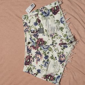 Forever 21 floral shorts size 30
